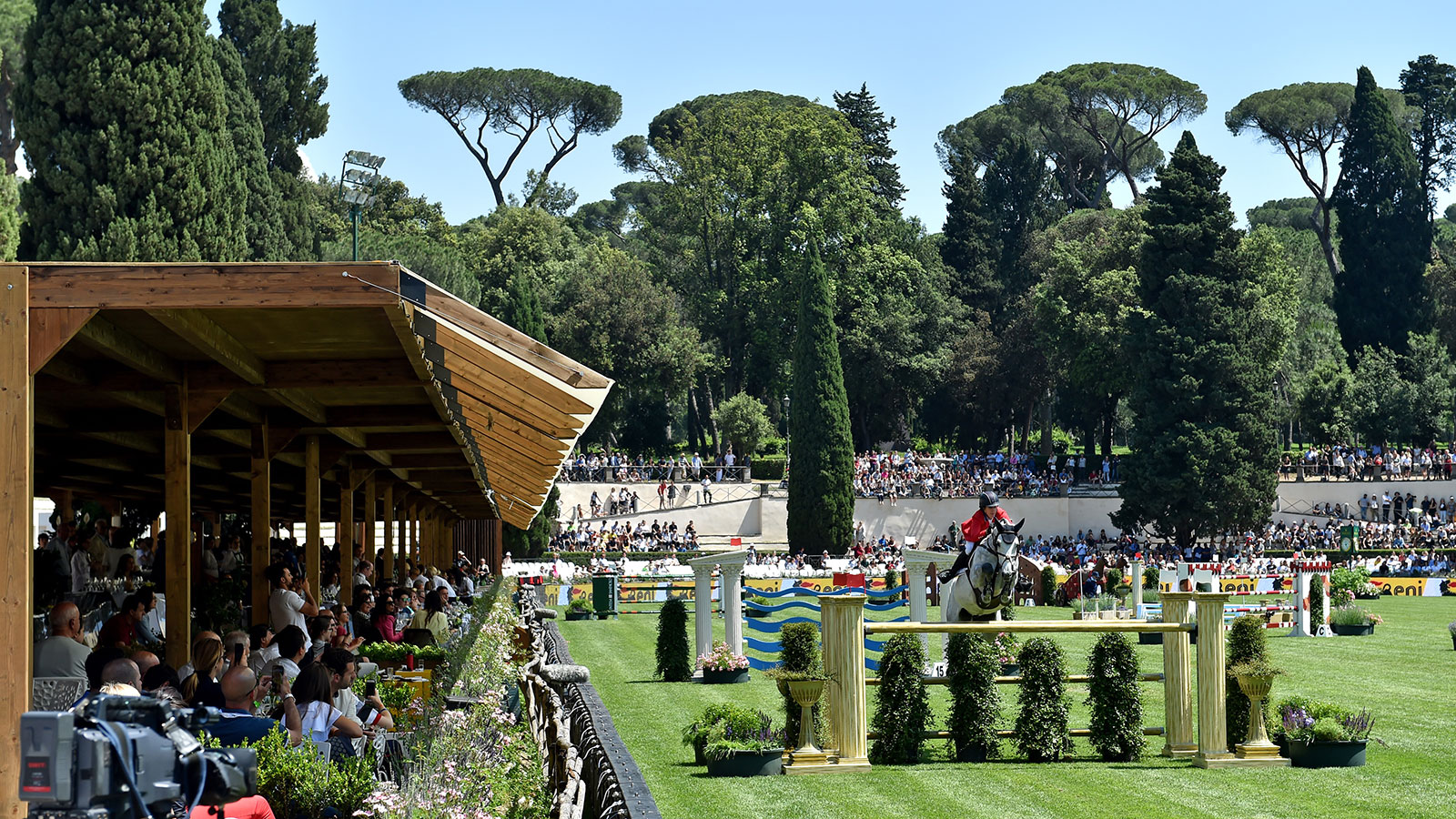 images/2019/2-3_Piazza-di-Siena-Ph-Simone-Ferraro-SFA_3641-copia_.jpg