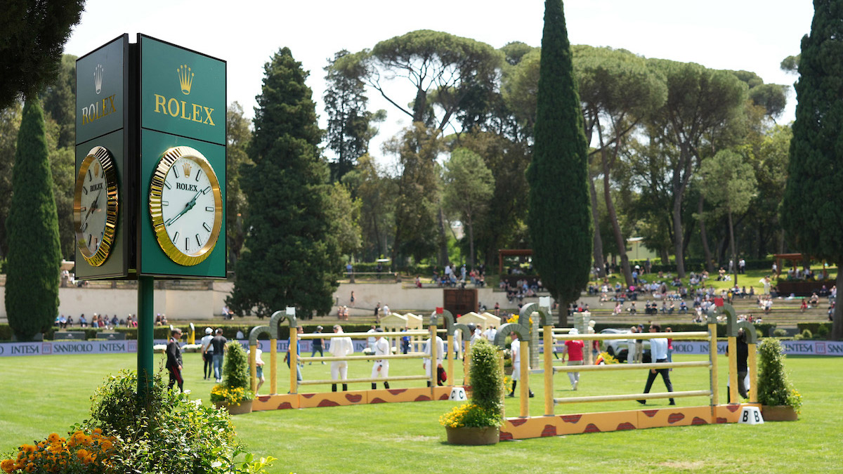 Ninety-one times for piazza di siena: horses and athletes, art and biodiversity