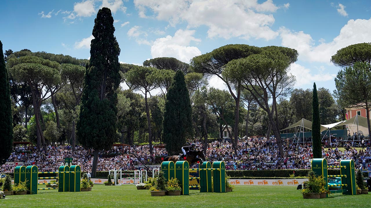 Piazza di Siena una delle ‘sette meraviglie’ della Rolex Series