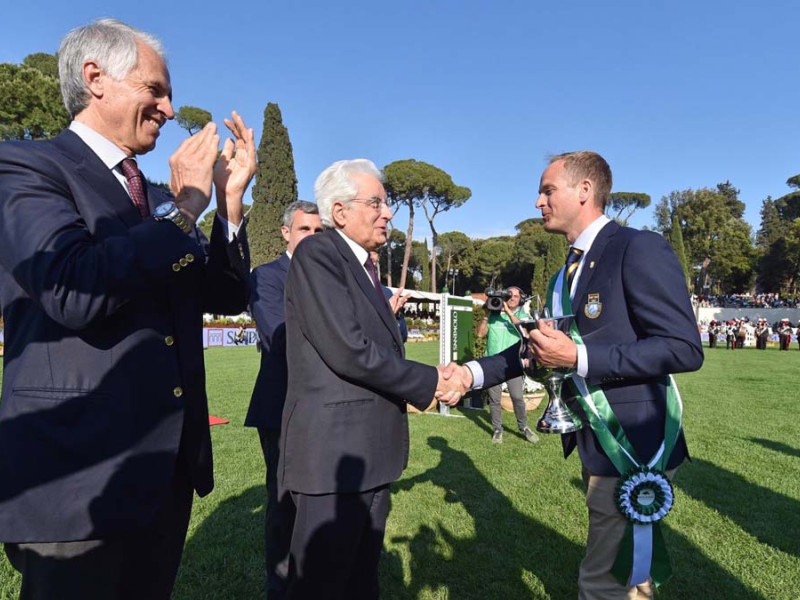 PremiazioneSvezia con Mattarella_SimoneFerraro-CONI- SFE_8738 copia PremiazioneSvezia con Mattarella_SimoneFerraro-CONI- SFE_8738 copia