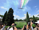 frecce tricolori   foto mezzelani  gmt033