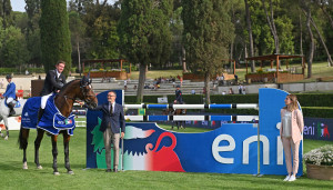 220526 230 ENI Darragh Kenny IRL - Volnay du Boisdeville foto Simone Ferraro - Sport e Salute SFZ_7253 copia