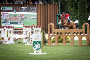 1 mclain ward  c  massimo argenziano