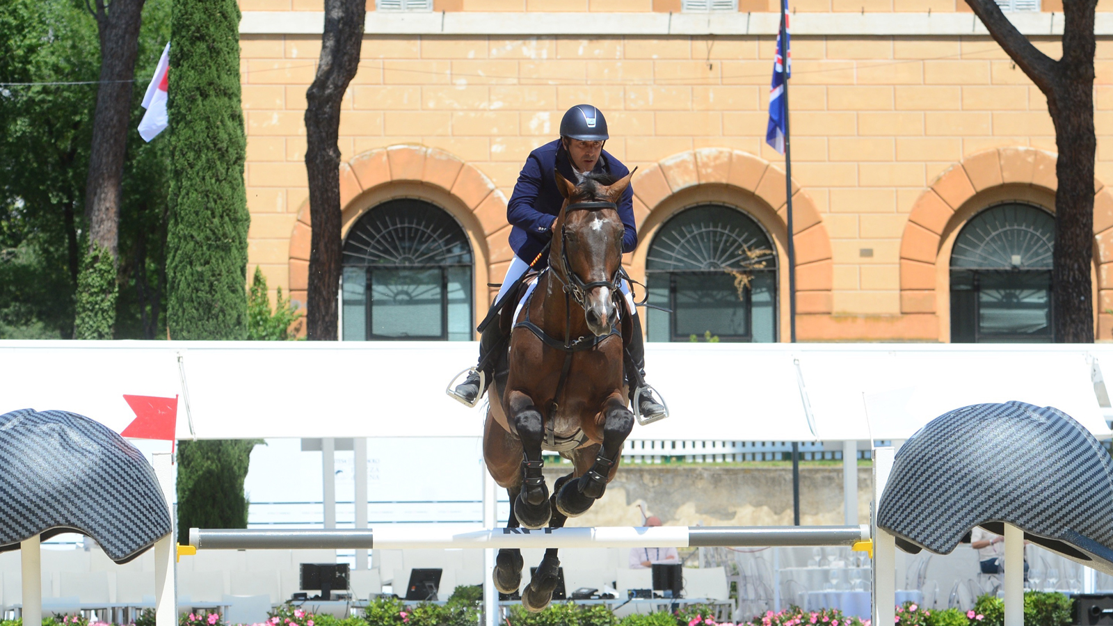 images/news_piazza_siena/GARCIA_JUAN_CARLOS_COCODRILLO_ph.Proli.jpg